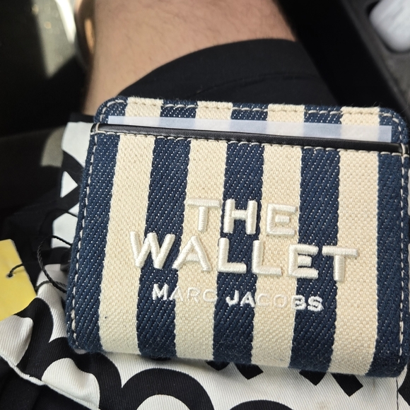 Marc Jacobs Handbags - Marc Jacobs 'The Wallet' Striped Card Case - Navy & Cream